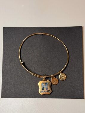 Alex & Ani Hogwarts Alumni Bracelet